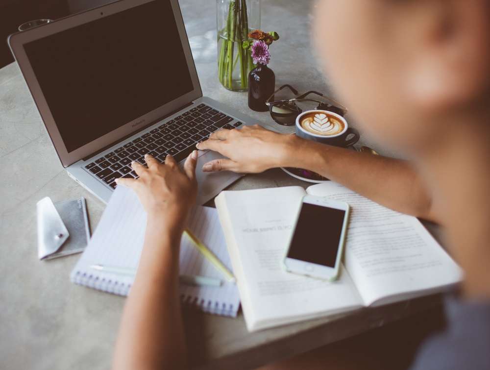 9 Cara Supaya Skripsimu Selesai dalam 1 Semester, Berani Coba?